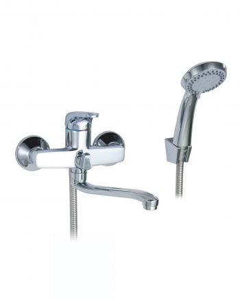 Однорычажный смеситель для ванны с коротким изливом 1