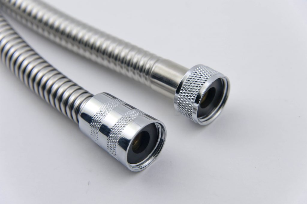 Однорычажный универсальный смеситель с длинным изливом – SWES